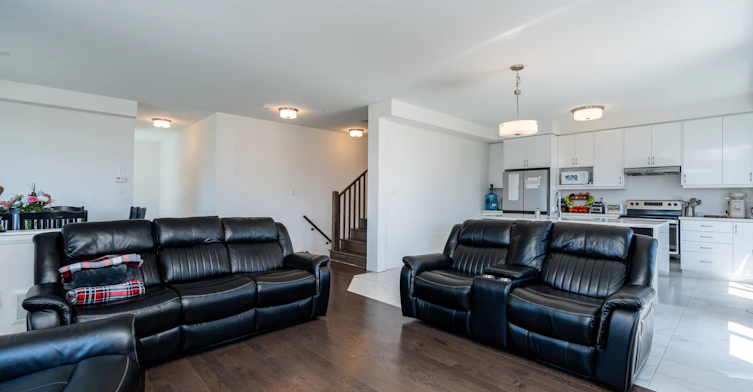 3700 Quayside Drive, Severn, ON, L3V 6H3 - 26