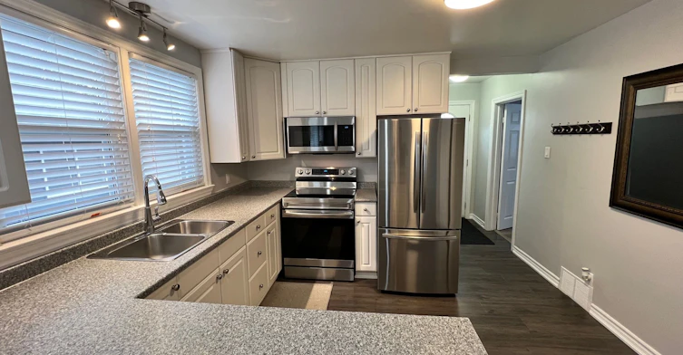 A-10 Bowman Avenue, Barrie, ON, L4M 1V2 - 2