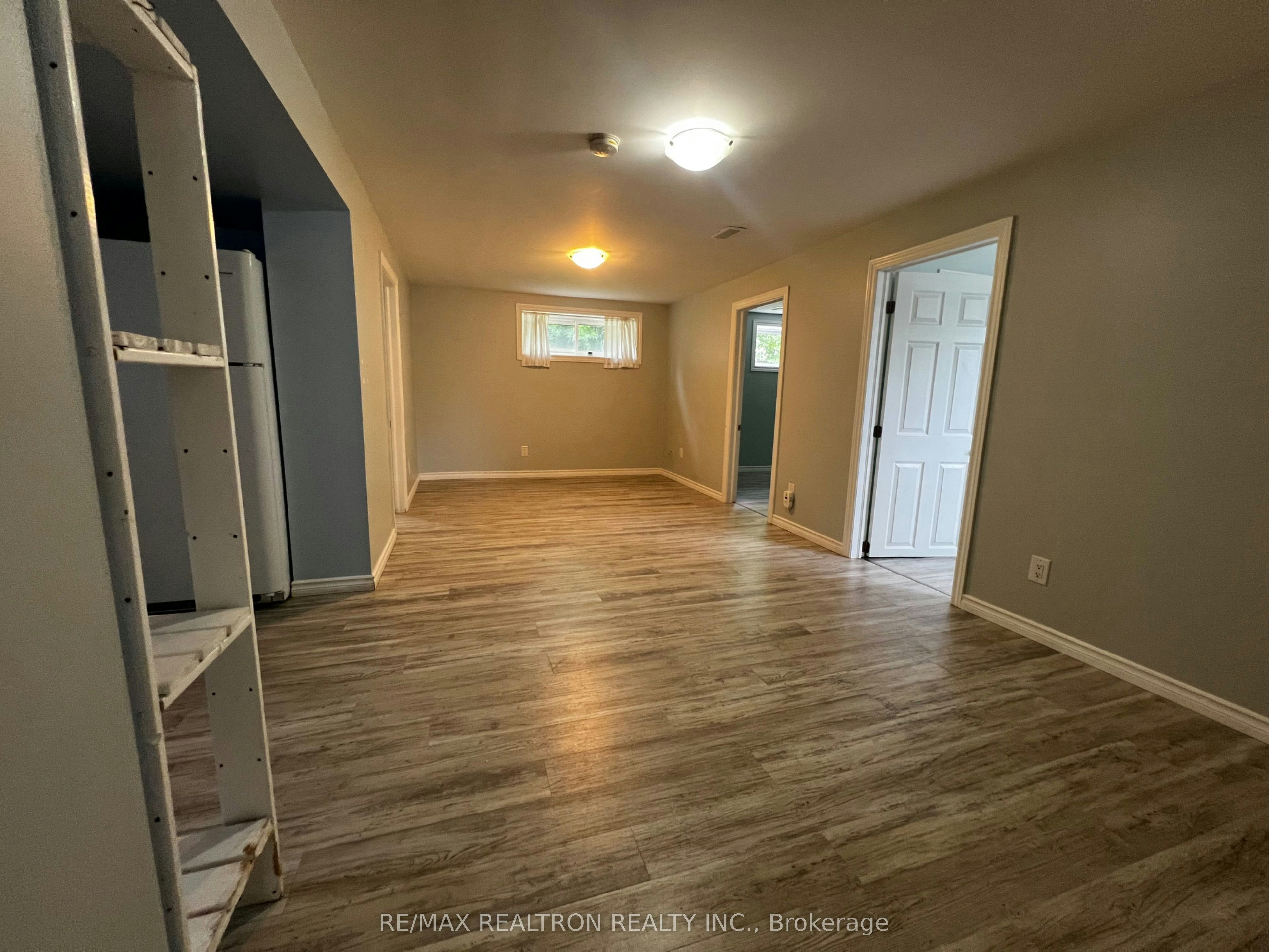 LOWER-244 St Vincent Street, Barrie, ON, L4M 3Z8 - 6