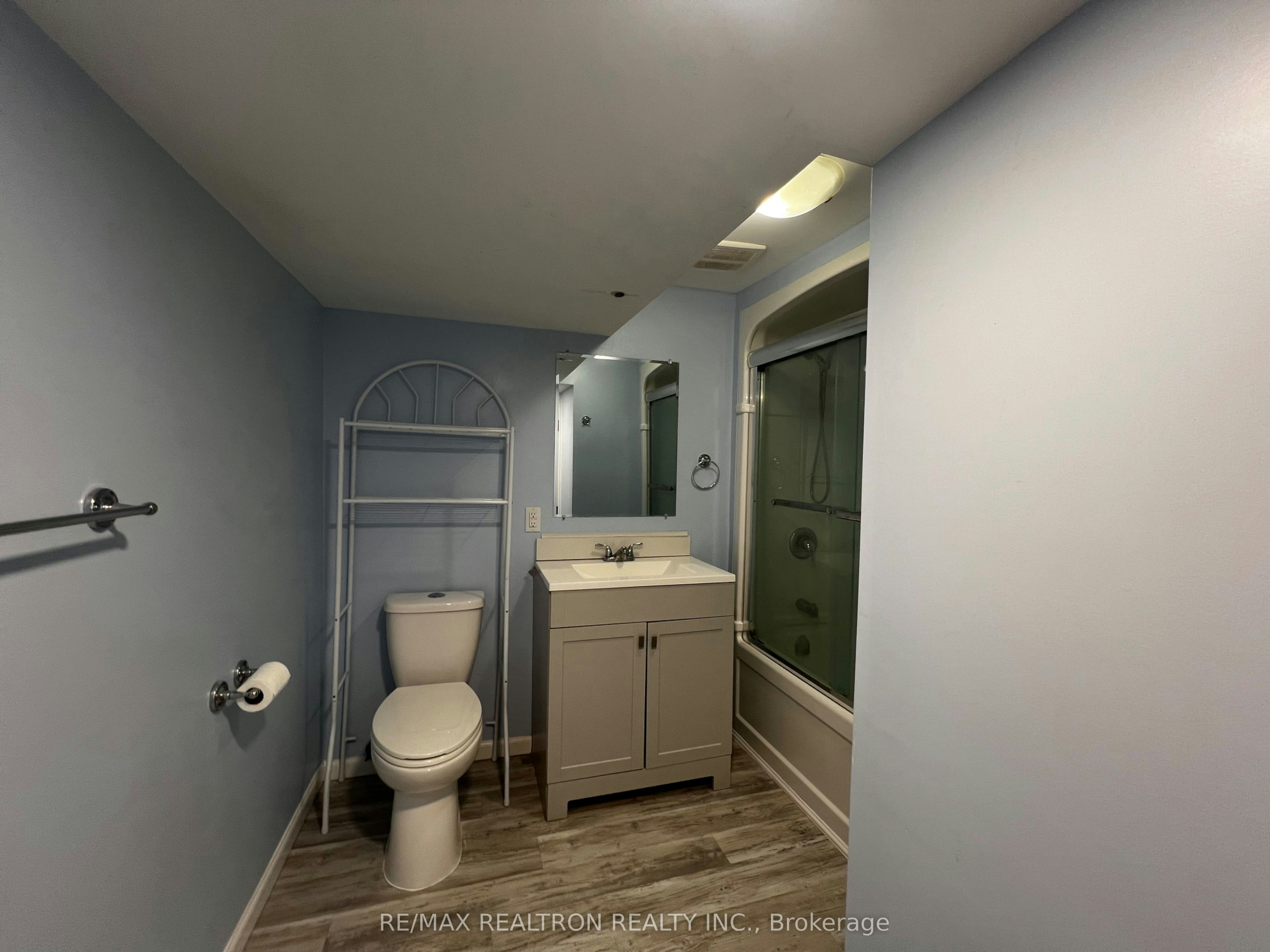 LOWER-244 St Vincent Street, Barrie, ON, L4M 3Z8 - 10