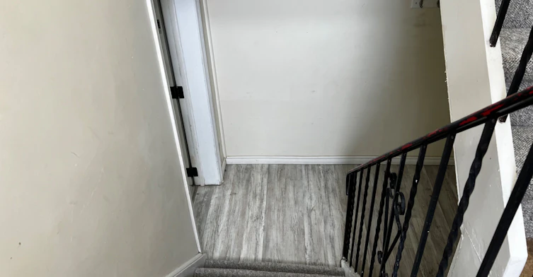 LOWER-244 St Vincent Street, Barrie, ON, L4M 3Z8 - 3