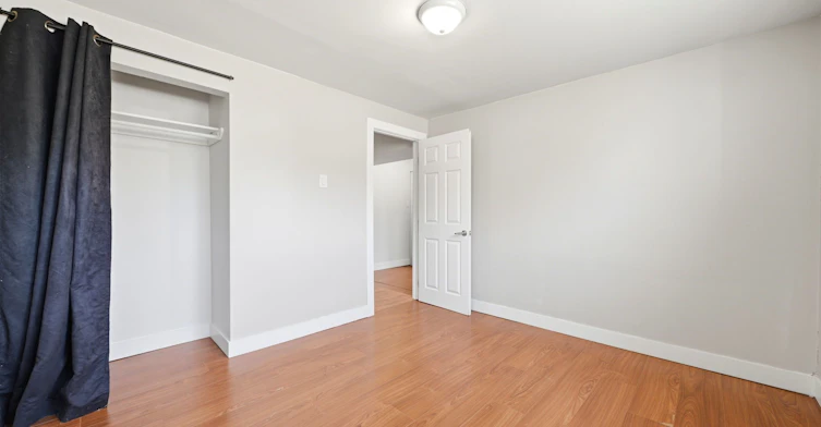 Lower-13 Springdale Drive, Barrie, ON, L4M 5A7 - 16
