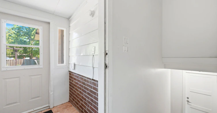 Lower-13 Springdale Drive, Barrie, ON, L4M 5A7 - 3