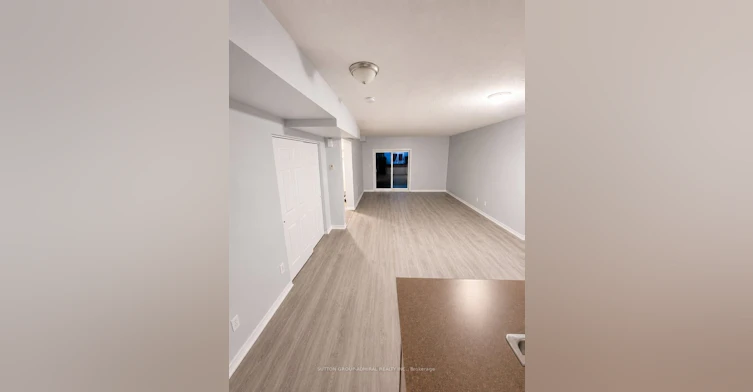 39-175 Stanley Street, Barrie, ON, L4M 0G2 - 2