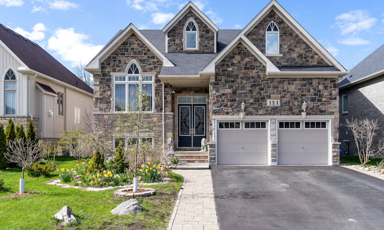 121 Allegra Drive