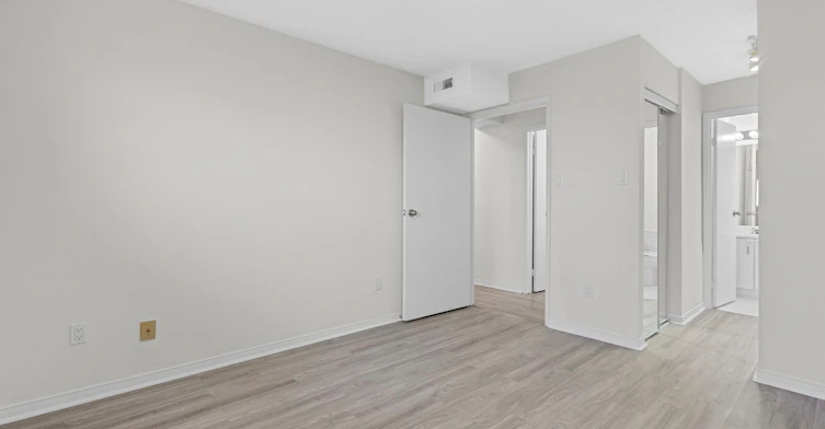 B04-126 Bell Farm Road, Barrie, ON, L4M 6J3 - 23