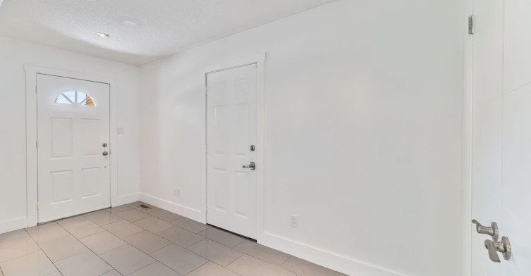 Upper-4 Patricia Avenue, Barrie, ON, L4M 3J7 - 6