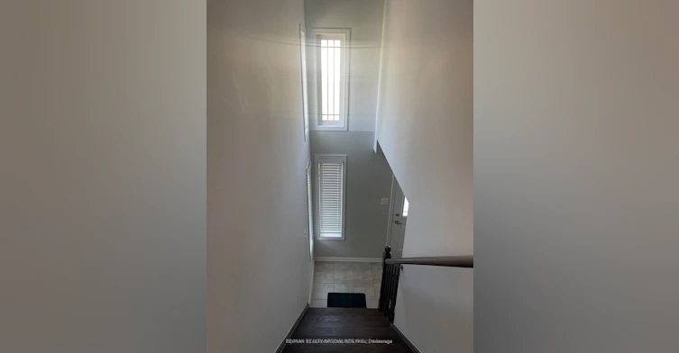21 Franks Way, Barrie, ON, L4N 3J1 - 14