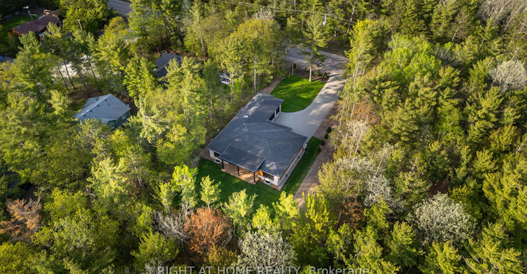 1318 Tiny Beaches Rd S Road, Tiny, ON, L0L 2T0 - 39