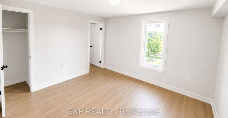 Unit #3-33 Front Street N, Orillia, ON, L3V 4R6 - 3