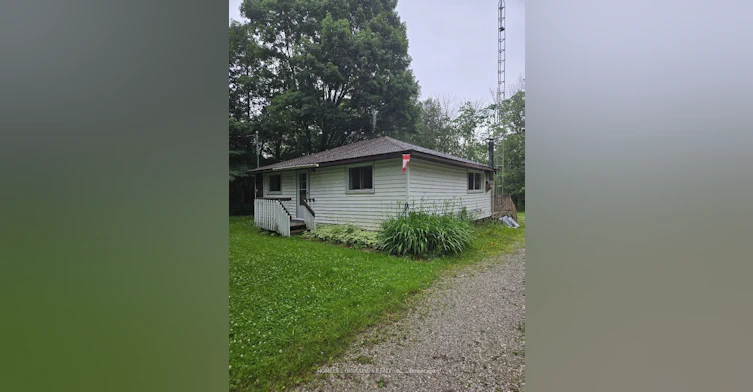 15 Poplar Crescent, Oro-Medonte, ON, L0L 1T0