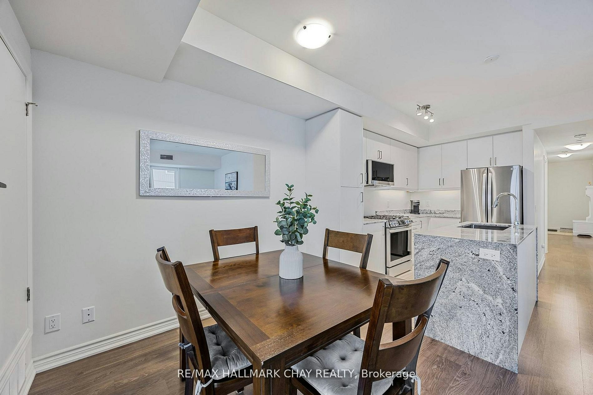 210-5 Spooner Crescent, Collingwood, ON, L9Y 1T3 - 8
