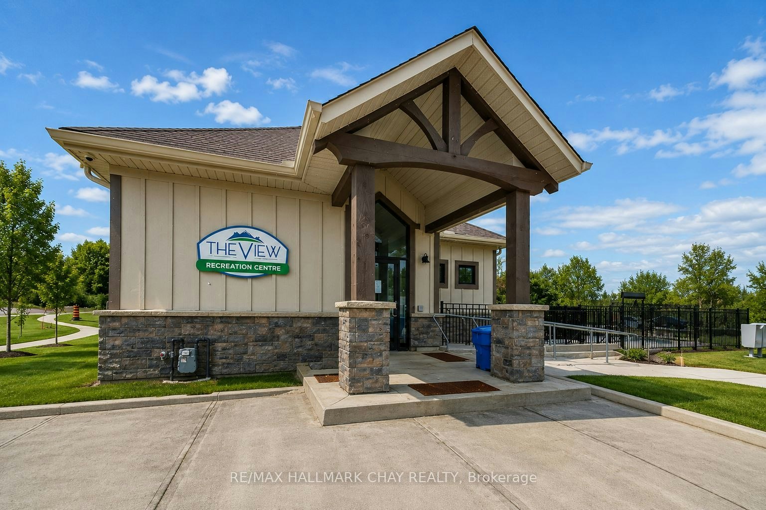 210-5 Spooner Crescent, Collingwood, ON, L9Y 1T3 - 2