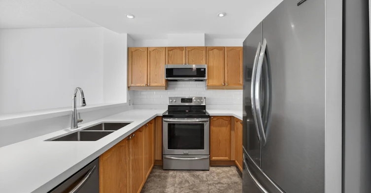 1205-2 Toronto Street, Barrie, ON, L4N 9R2 - 6