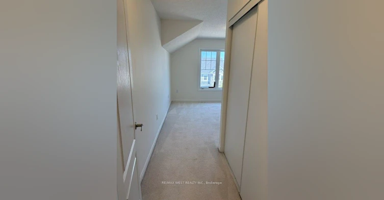 16 Hills Thistle Drive, Wasaga Beach, ON, L9Z 0J3 - 5