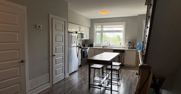 48-540 Essa Road, Barrie, ON, L9J 0H2 - 3