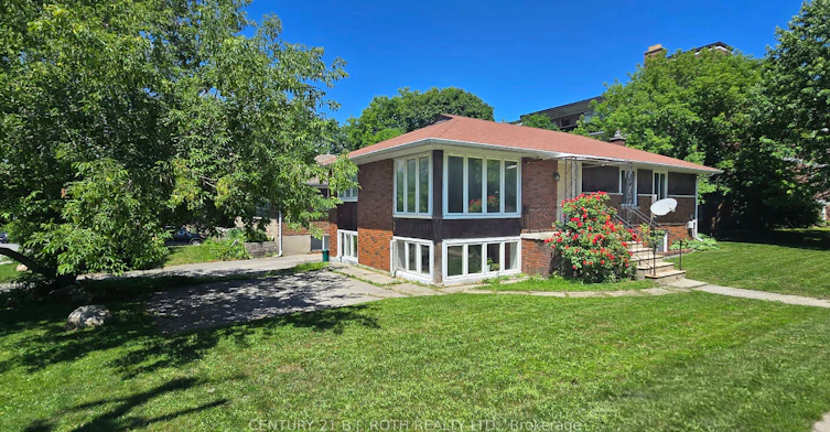 Upper-41 Bayview Drive, Barrie, ON, L4N 3N7 - 2