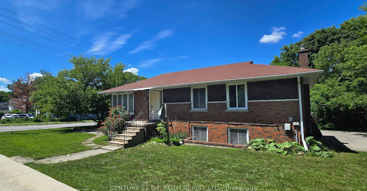 Upper-41 Bayview Drive, Barrie, ON, L4N 3N7