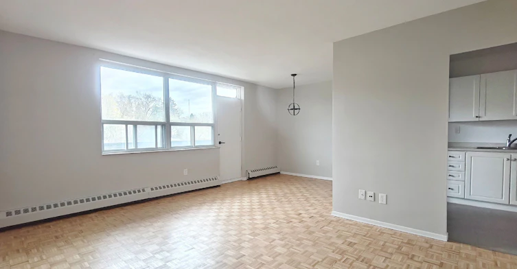 406-90 Holgate Street, Barrie, ON, L4N 2T9 - 2
