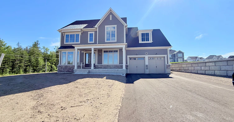 2 Pinetree Drive, Oro-Medonte, ON, L0L 2L0