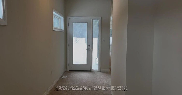 3080 Sandy Acres Avenue, Severn, ON, L3V 8P8 - 2
