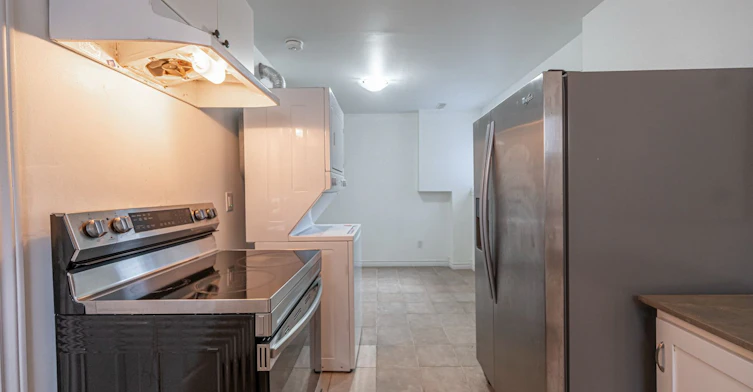Lower-32 54th Street S, Wasaga Beach, ON, L9Z 1W9 - 3