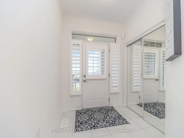 69 Kirkwood Way, Barrie, ON, L9J 0K7 - 7
