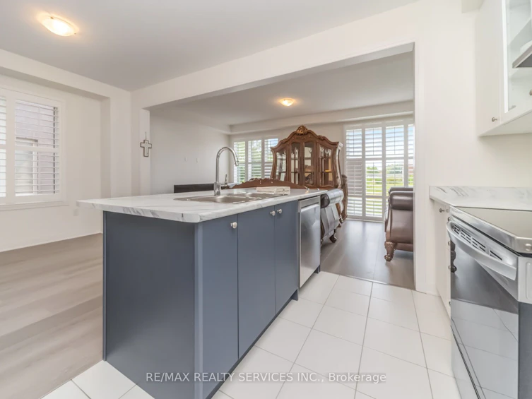 69 Kirkwood Way, Barrie, ON, L9J 0K7 - 16