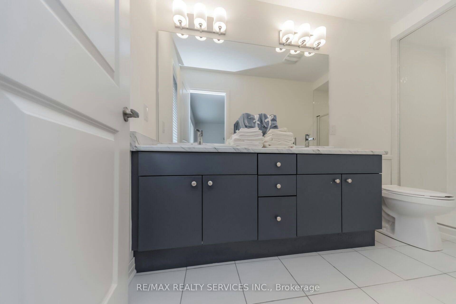 69 Kirkwood Way, Barrie, ON, L9J 0K7 - 26