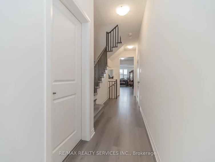 69 Kirkwood Way, Barrie, ON, L9J 0K7 - 8