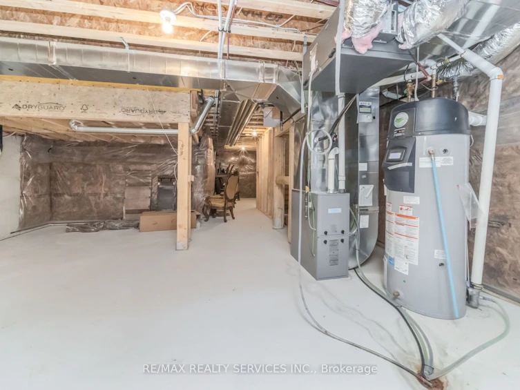 69 Kirkwood Way, Barrie, ON, L9J 0K7 - 40