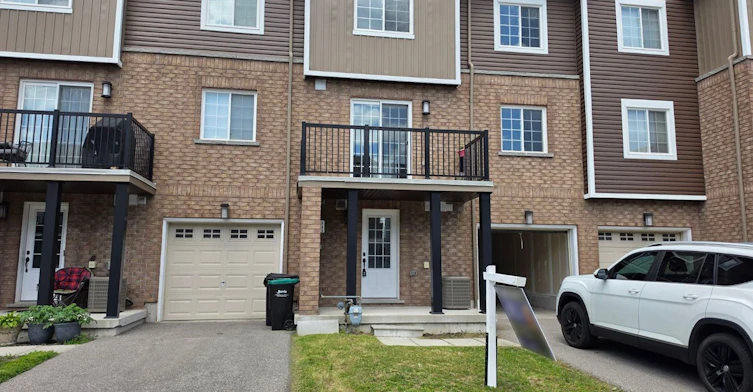 8 Andean Lane, Barrie, ON, L9J 0J4