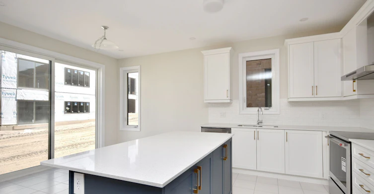 85 Bearberry Road, Springwater, ON, L0L 1Y3 - 2