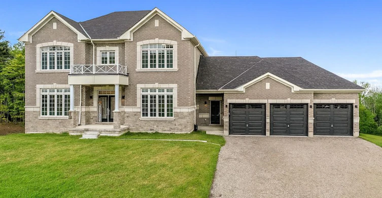 8 Forest Heights Court, Oro-Medonte, ON, L0L 2E0