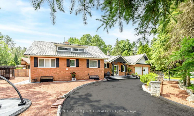31 Robern Avenue