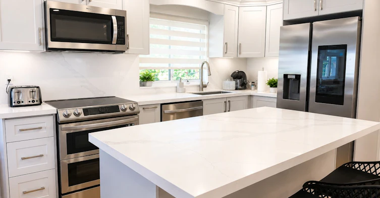 7 Pinetree Court, Ramara, ON, L0K 1B0 - 3