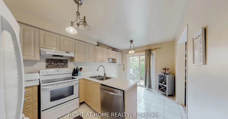 99 Widgeon Street, Barrie, ON, L4N 8W3 - 6