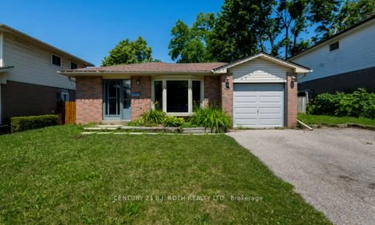 36 Cynthia Court E