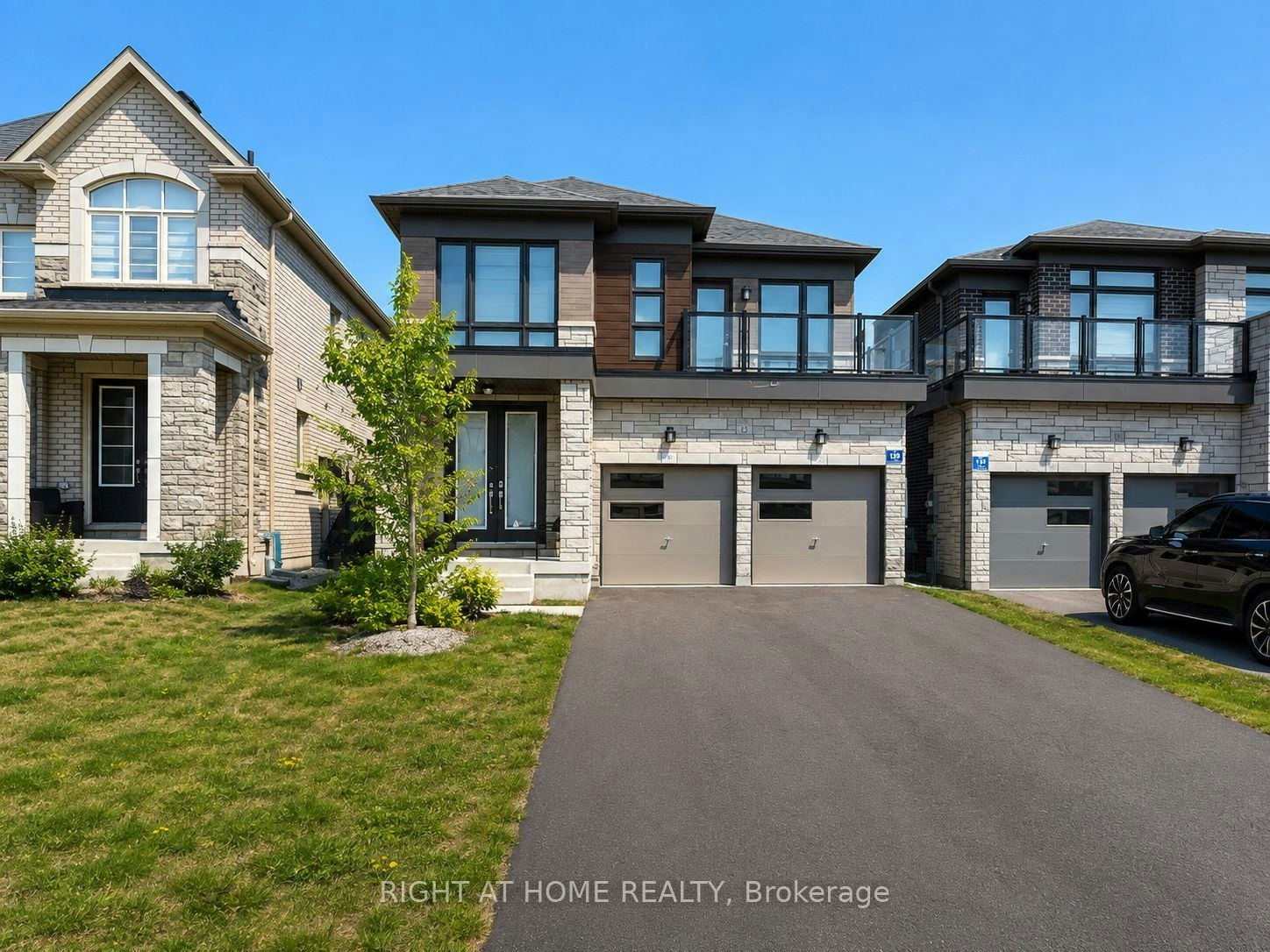 12 Sweet Cicely Street, Springwater, ON, L9X 2E2