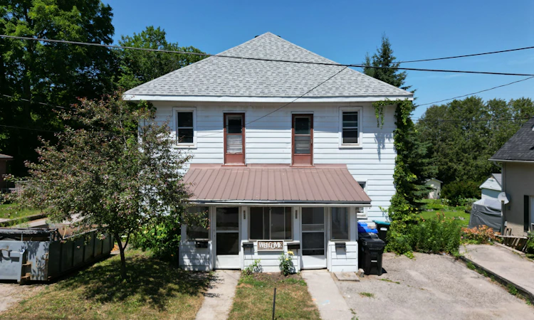 642-644 Bay Street