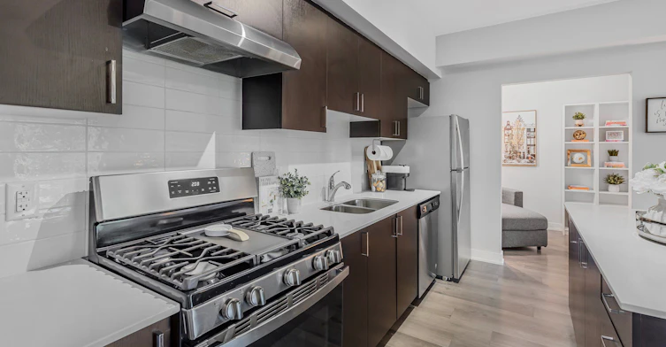 208-5 Chef Lane, Barrie, ON, L9J 0J8 - 8