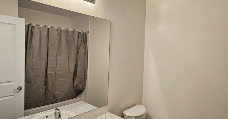 9 Durham Avenue, Barrie, ON, L9J 0W2 - 8
