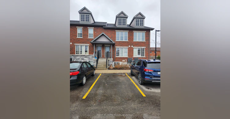 1-246 Penetanguishene Road, Oro-Medonte, ON, L4M 7C2 - 2