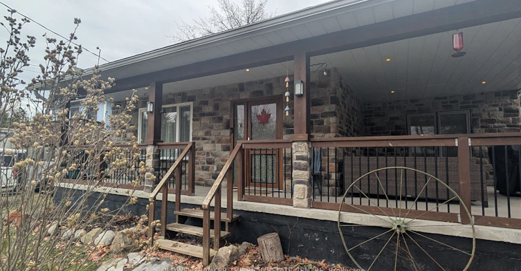 247 Poplar Avenue, Tay, ON, L0K 1R0 - 2