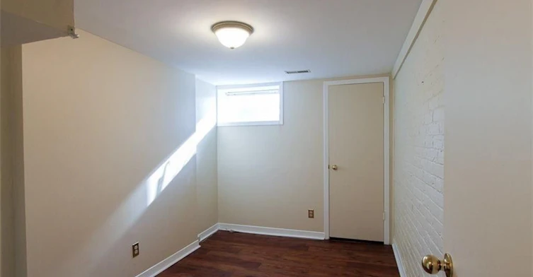 Lower level-115 Collier Street, Barrie, ON, L4M 1H2 - 3