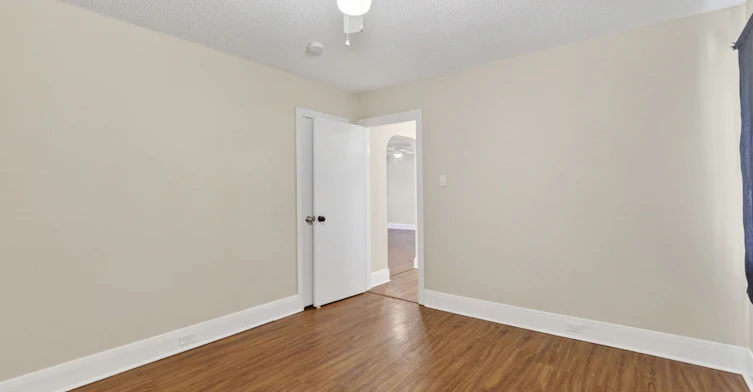 MAIN-30 Penetang Street, Barrie, ON, L4M 1V6 - 9