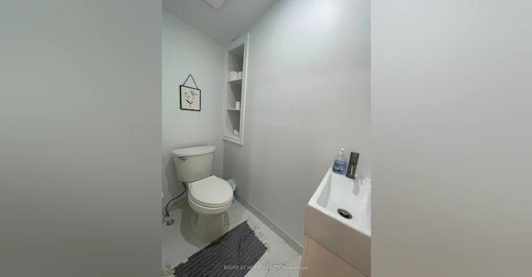 5470 Penetanguishene Road, Springwater, ON, L0L 1P0 - 10