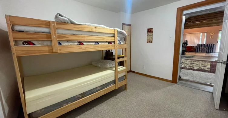 5470 Penetanguishene Road, Springwater, ON, L0L 1P0 - 12