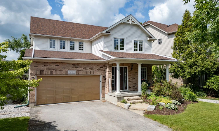36 Georgian Meadows Drive
