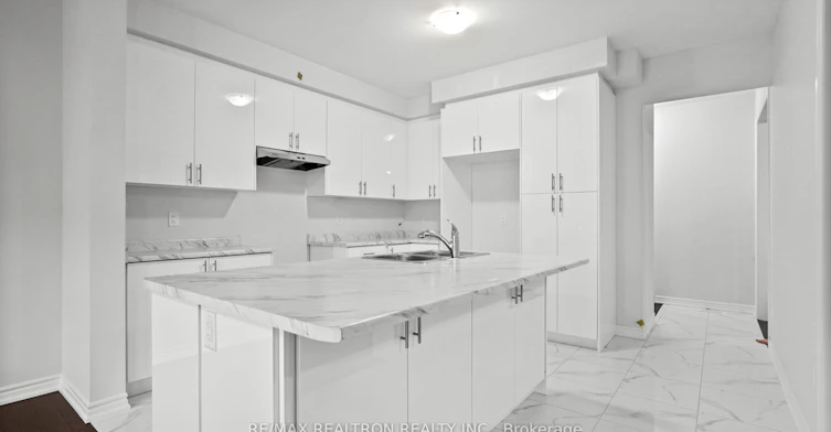 21 Prudhoe Terrace, Barrie, ON, L9S 2Z8 - 13